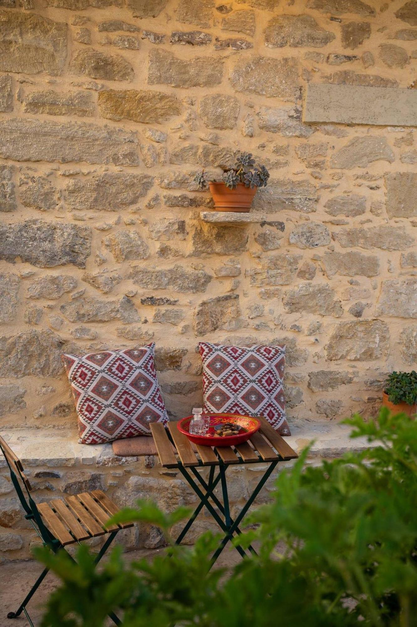 Physis Country House 2 Near Matala Beach & Faistos Kouses ภายนอก รูปภาพ