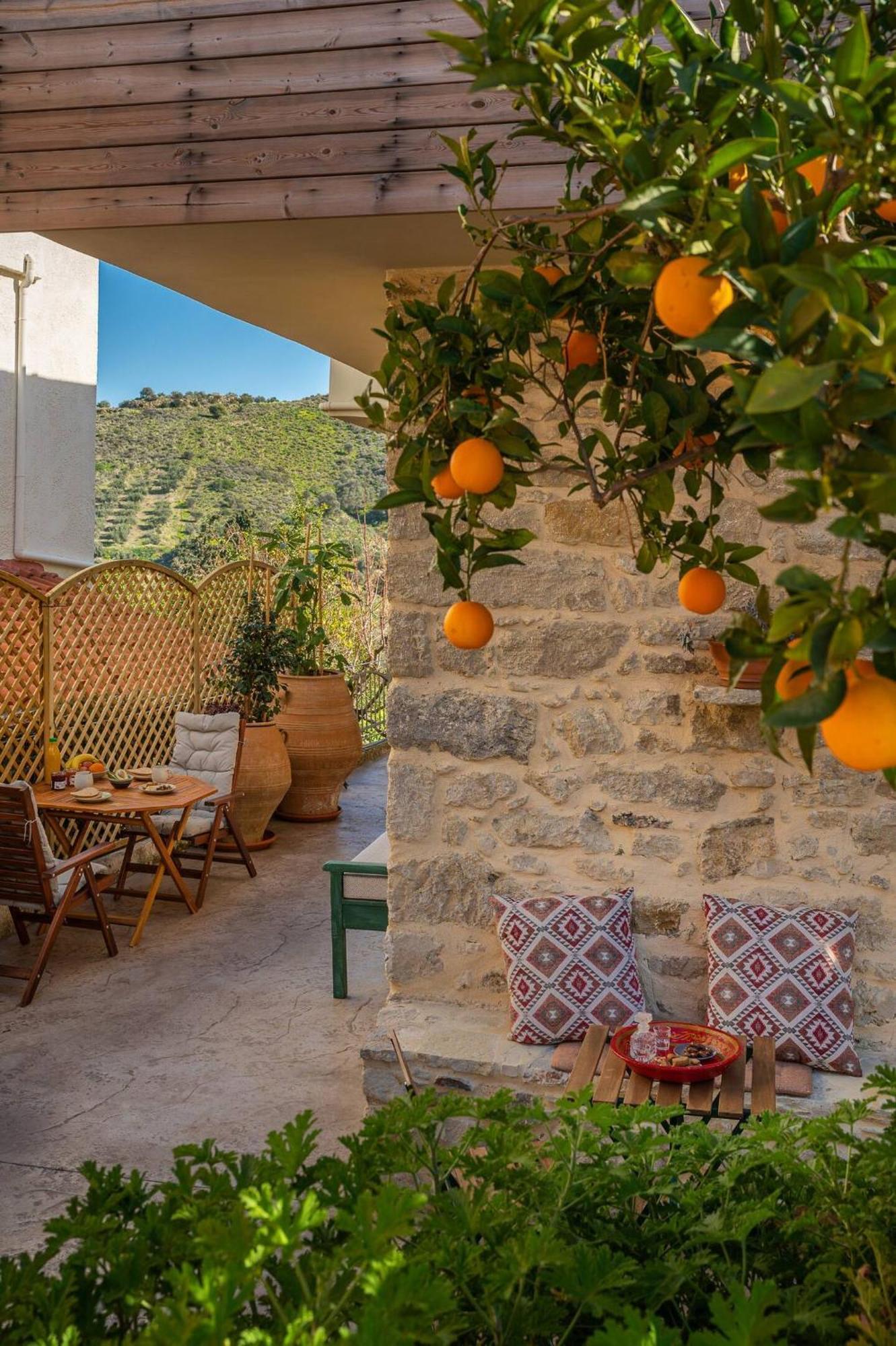 Physis Country House 2 Near Matala Beach & Faistos Kouses ภายนอก รูปภาพ